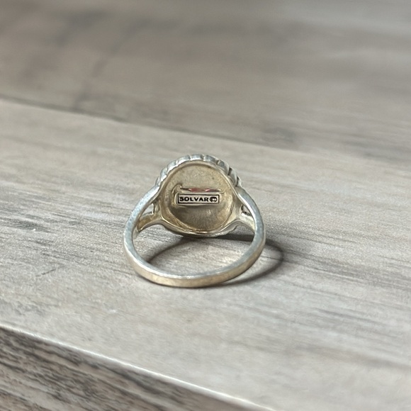 Shamrock Ring - Picture 4 of 4